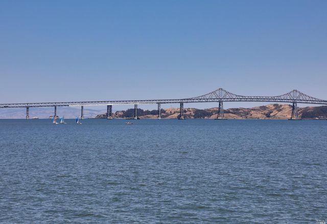 $5,877,000 | 79 St Thomas Way, Tiburon, CA 94920