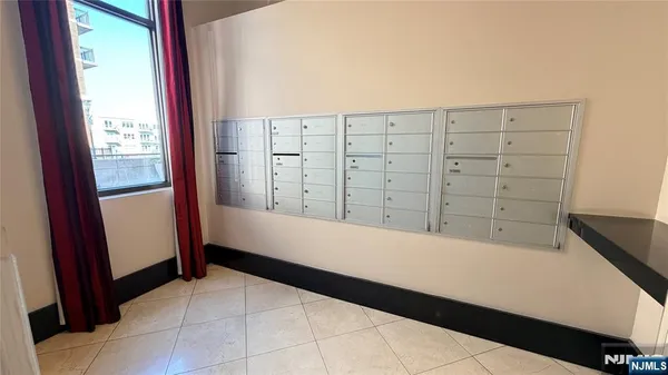 a view of walk in closet