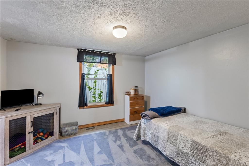 28 Meadow Street Monongahela, PA 15063 - Photo 29 of 45