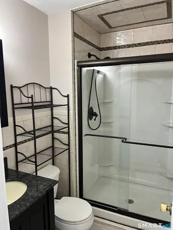 $3,200 | 25 Padanaram Road, Unit 14, Danbury, CT 06811