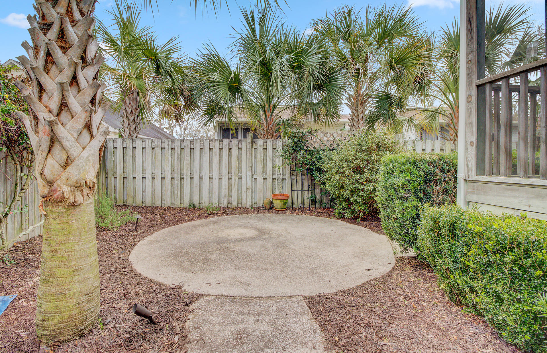 747 Shell Sand Road Charleston, SC 29412 - Photo 30 of 36 Firepit area