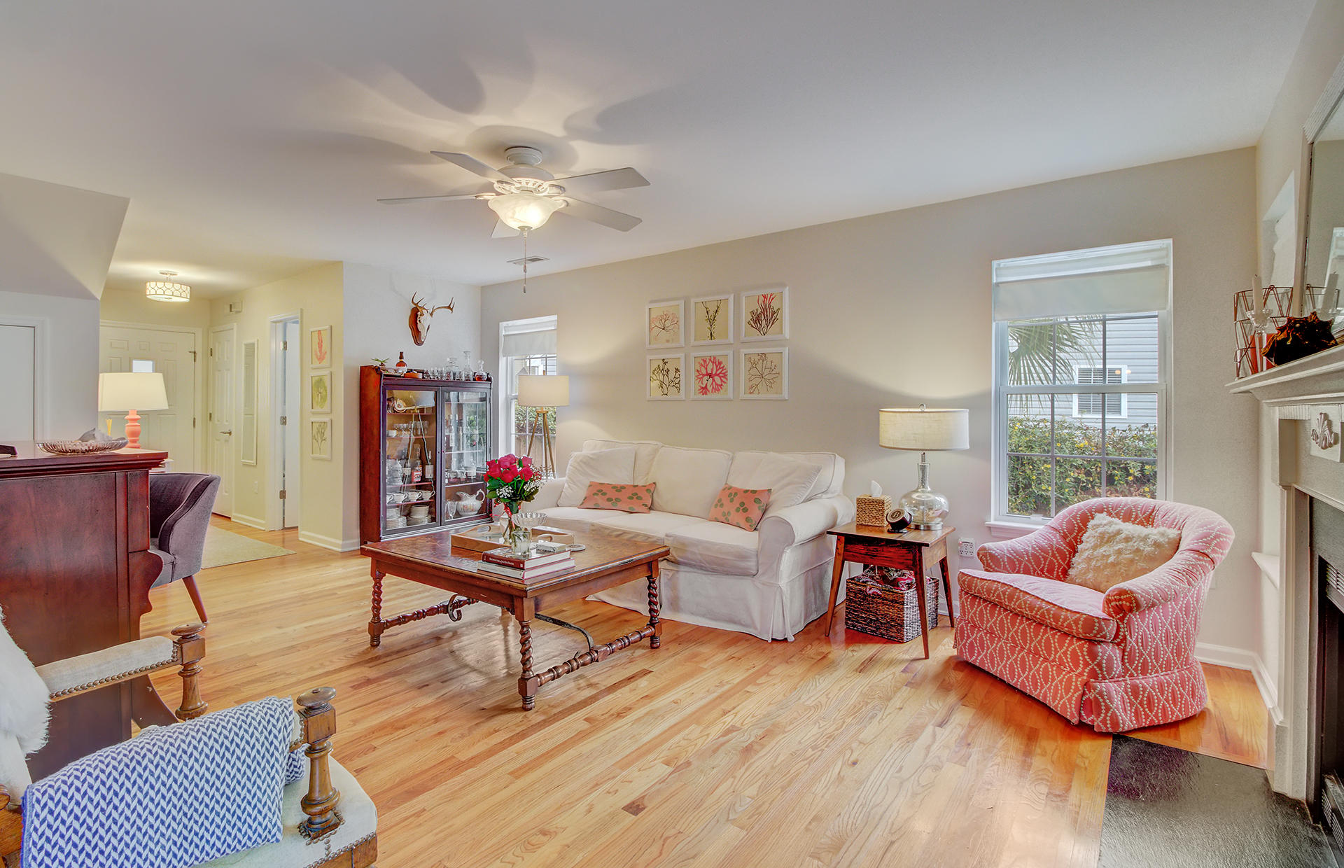 747 Shell Sand Road Charleston, SC 29412 - Photo 6 of 36 Great Room