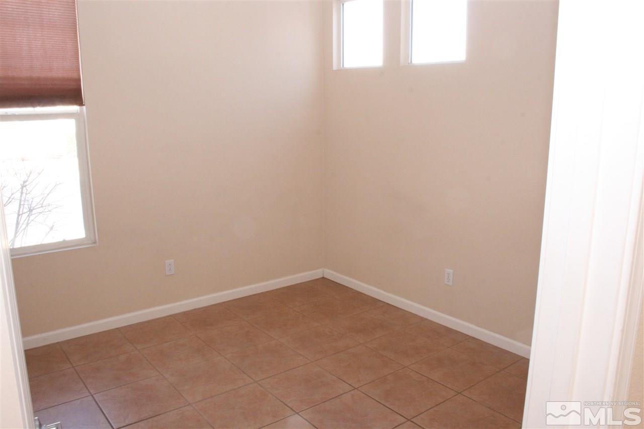 10442 Chadwell Drive Reno, NV 89521 - Photo 17 of 23 Photo 17