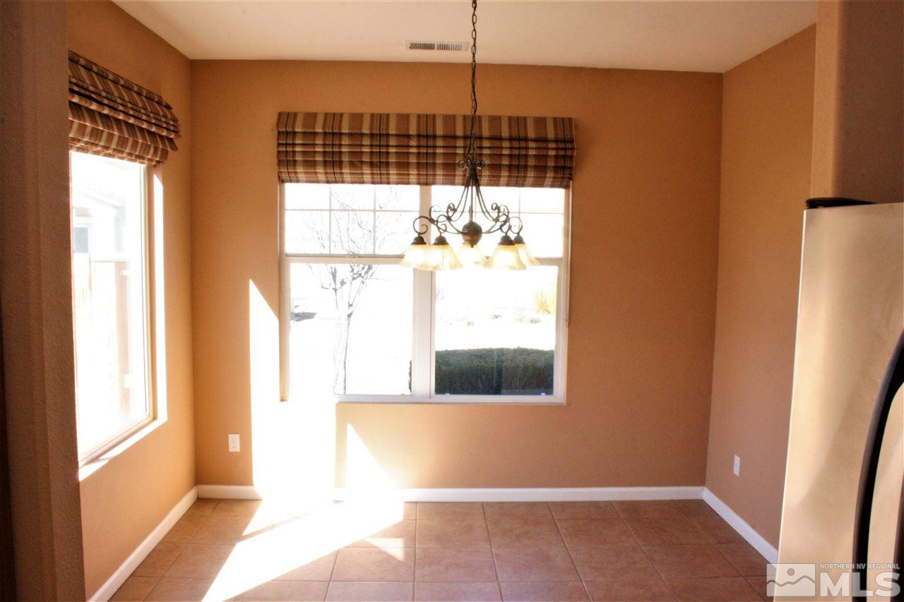 10442 Chadwell Drive Reno, NV 89521 - Photo 10 of 23 Photo 10
