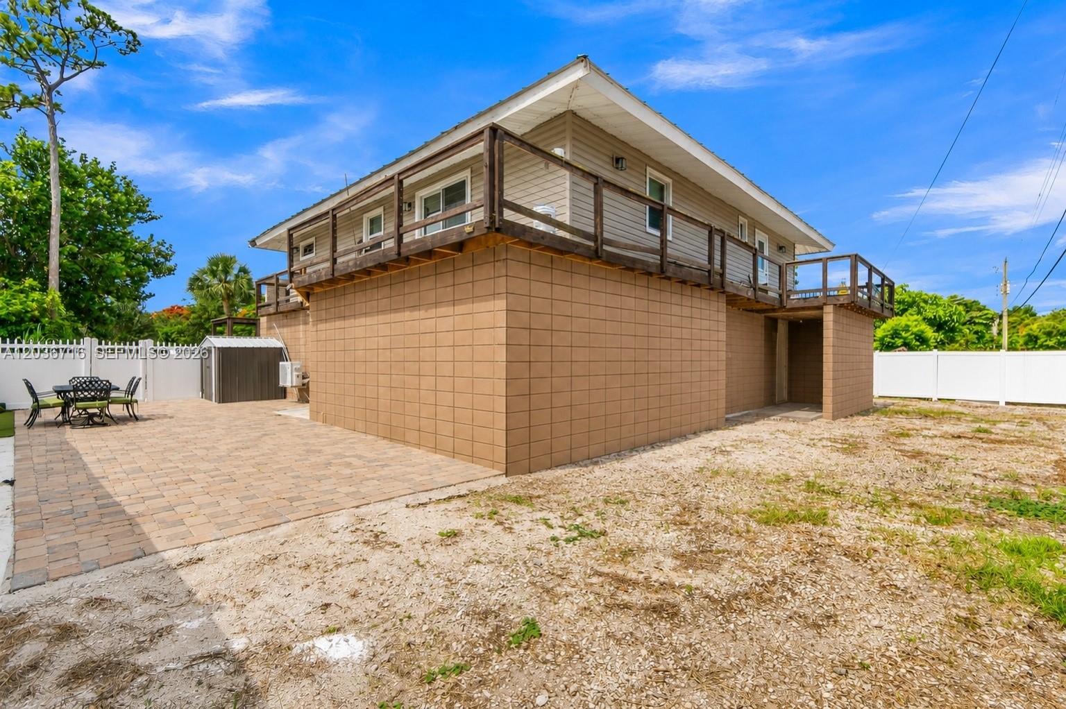 5049 Cleveland Road Delray Beach, FL 33484 - Photo 43 of 56