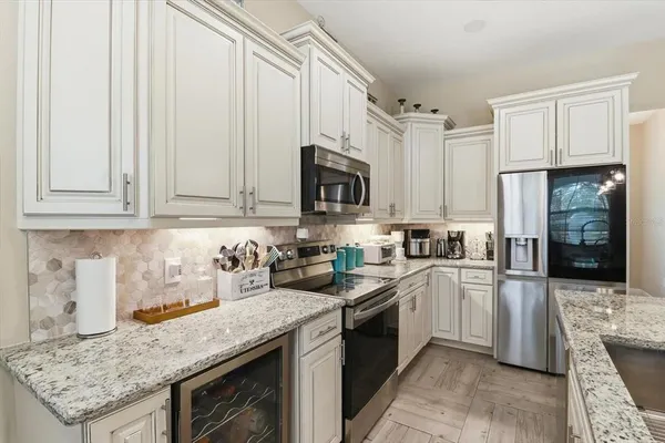 $515,000 | 16146 Magnolia Warbler Road, Weeki Wachee, FL 34614