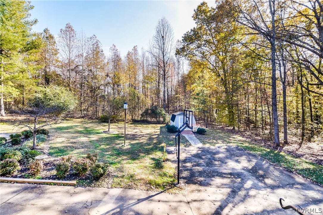 4217 Broad St Road Gum Spring, VA 23065 - Photo 30 of 39 a view of yard