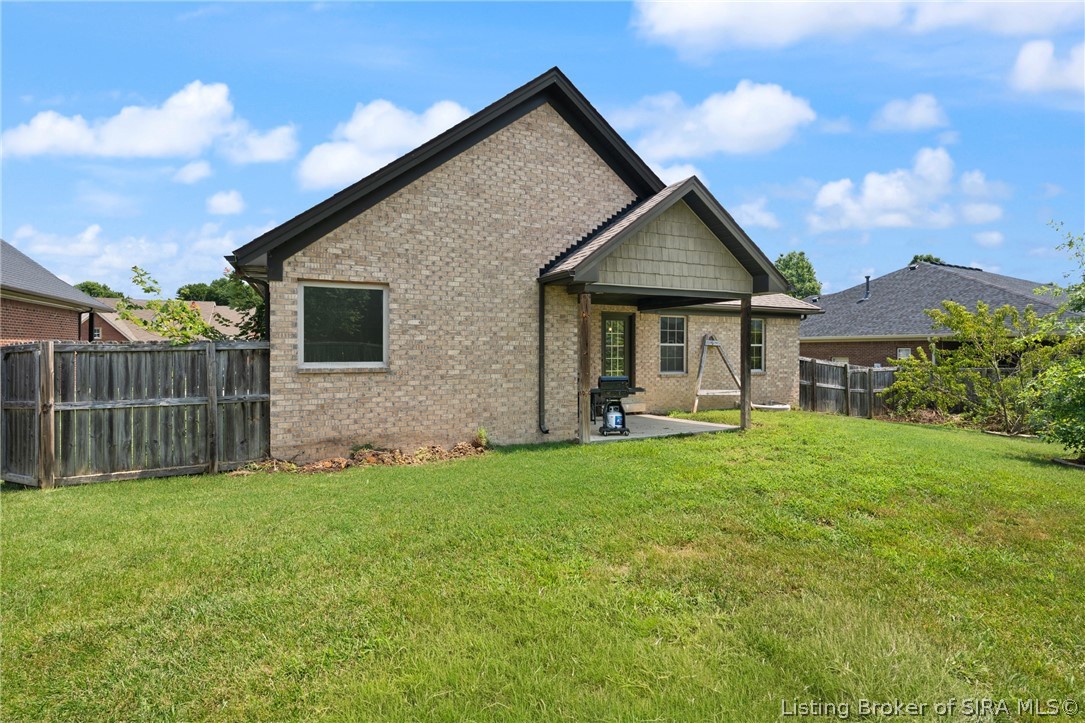 9113 Falcon Ridge Sellersburg, IN 47172 - Photo 37 of 40 Gallery Image 37