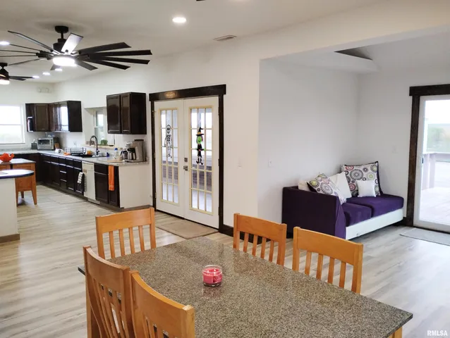 $393,000 | 10788 North 1000 E Road, Chenoa, IL 61726