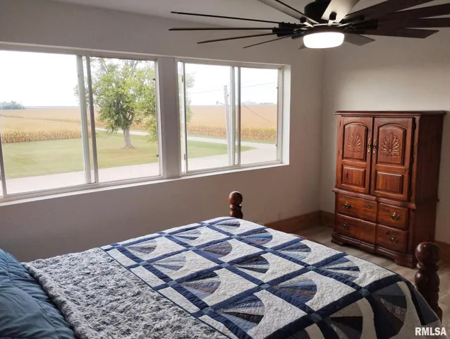 $393,000 | 10788 North 1000 E Road, Chenoa, IL 61726