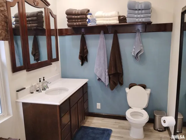 $393,000 | 10788 North 1000 E Road, Chenoa, IL 61726