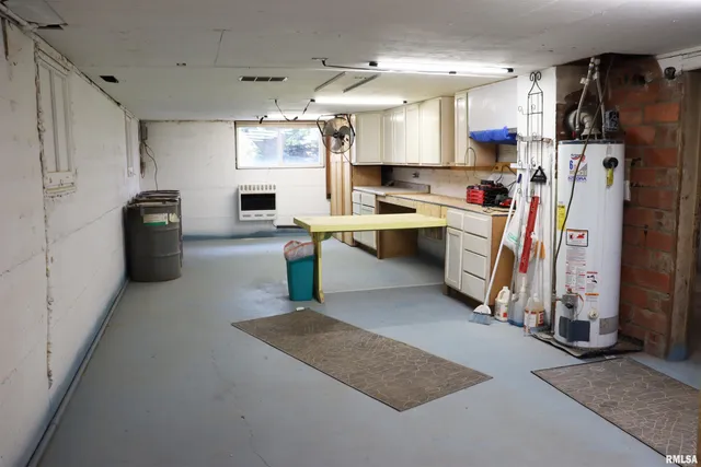 $393,000 | 10788 North 1000 E Road, Chenoa, IL 61726