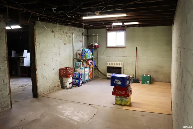 $393,000 | 10788 North 1000 E Road, Chenoa, IL 61726