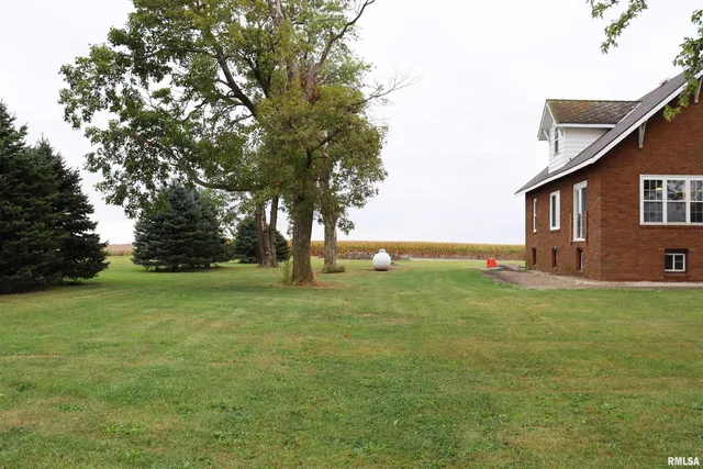 $393,000 | 10788 North 1000 E Road, Chenoa, IL 61726