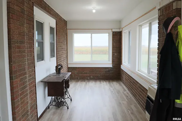 $393,000 | 10788 North 1000 E Road, Chenoa, IL 61726