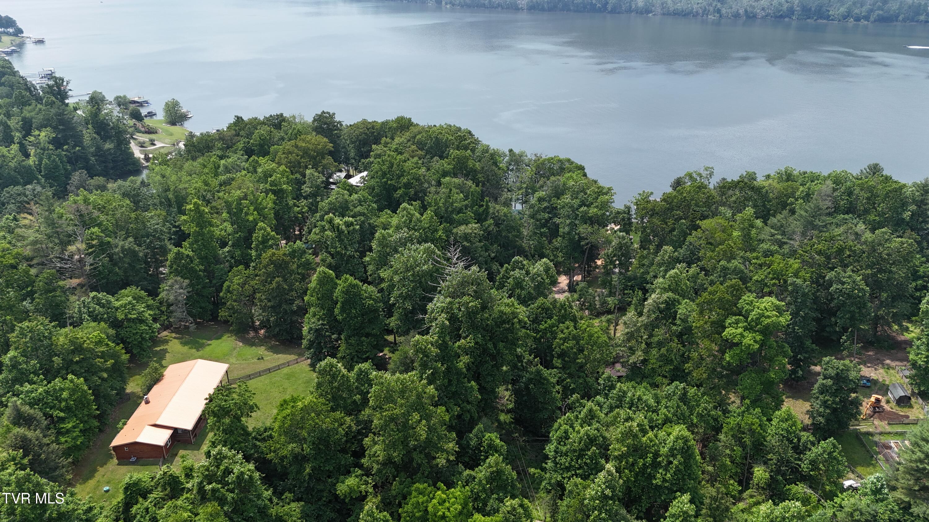 1 Atwood Point Butler, TN 37640 - Photo 13 of 43 dji_fly_20250604_145822_0111_17490637446