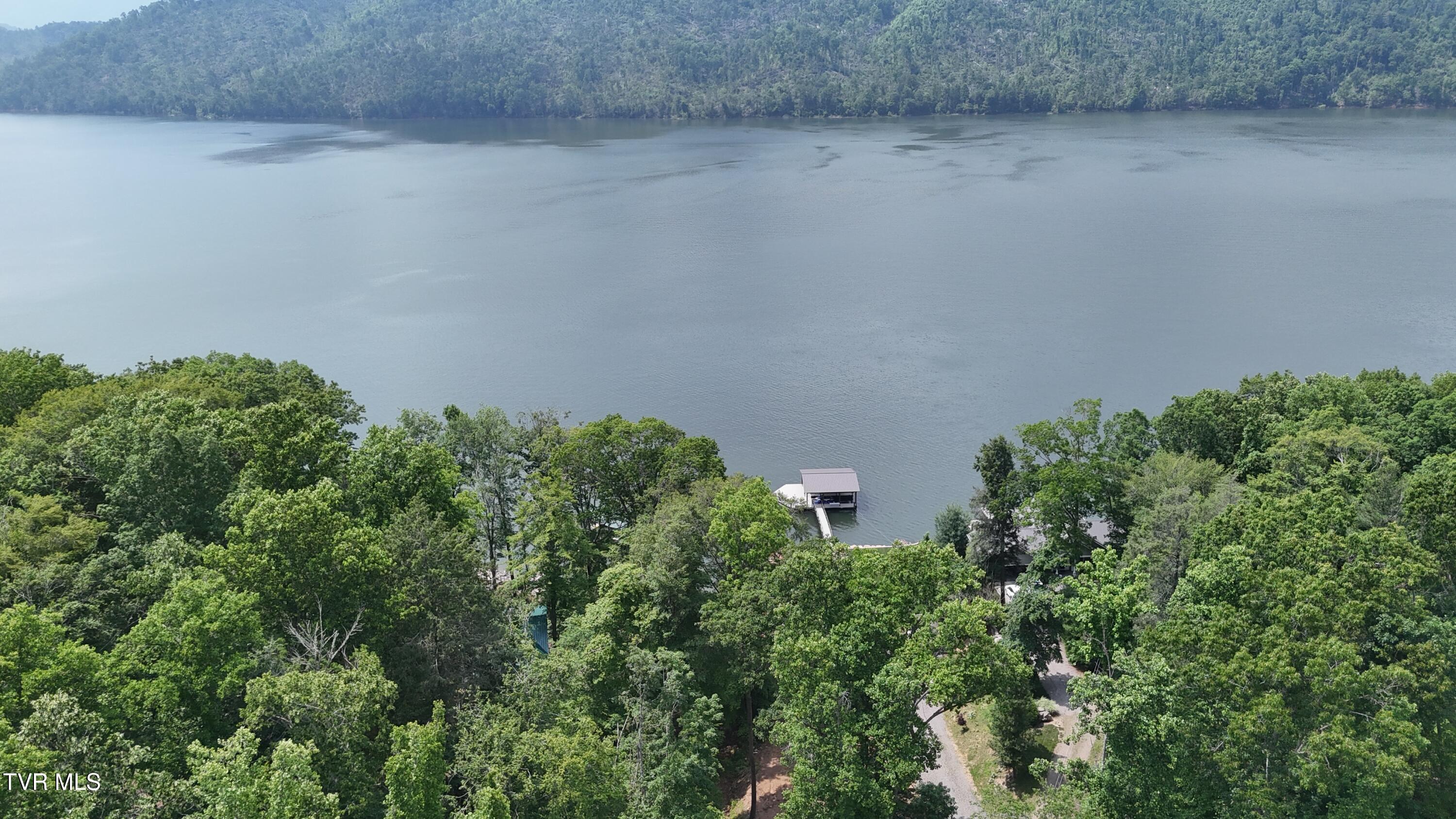 1 Atwood Point Butler, TN 37640 - Photo 30 of 43 dji_fly_20250604_150234_0131_17490637243