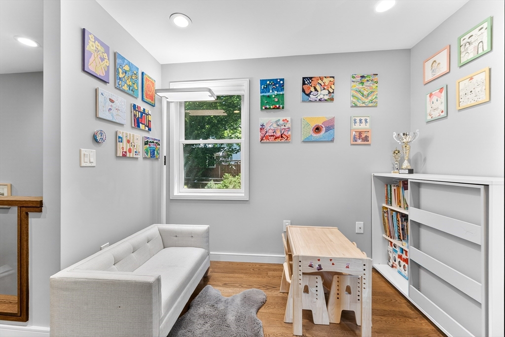 142 Edinboro Street, Unit 142 Newton, MA 02460 - Photo 19 of 40