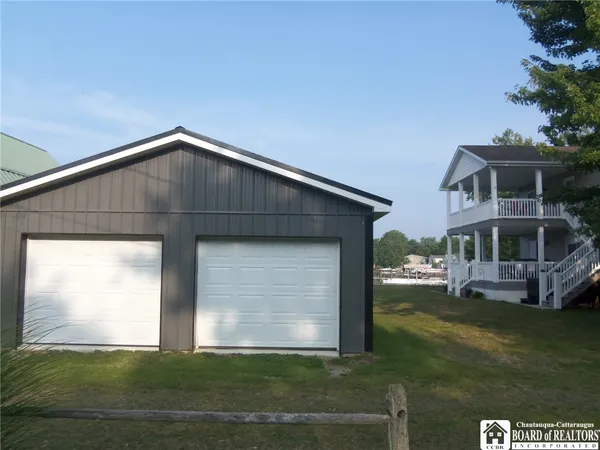 $549,000 | 2729 Willow Avenue, Ellicott, NY 14701