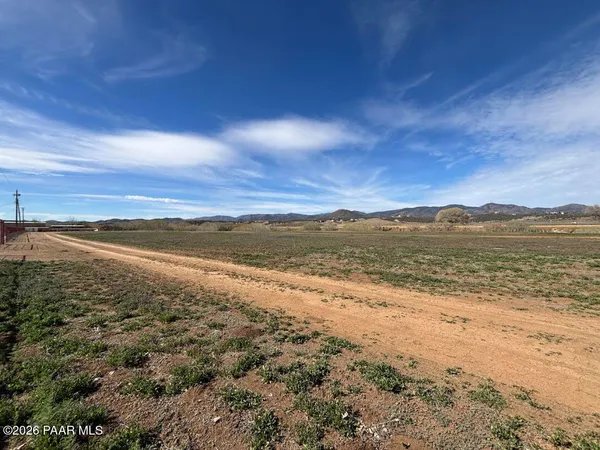 $179,000 | 13408 East No No Lane, Dewey-Humboldt, AZ 86327