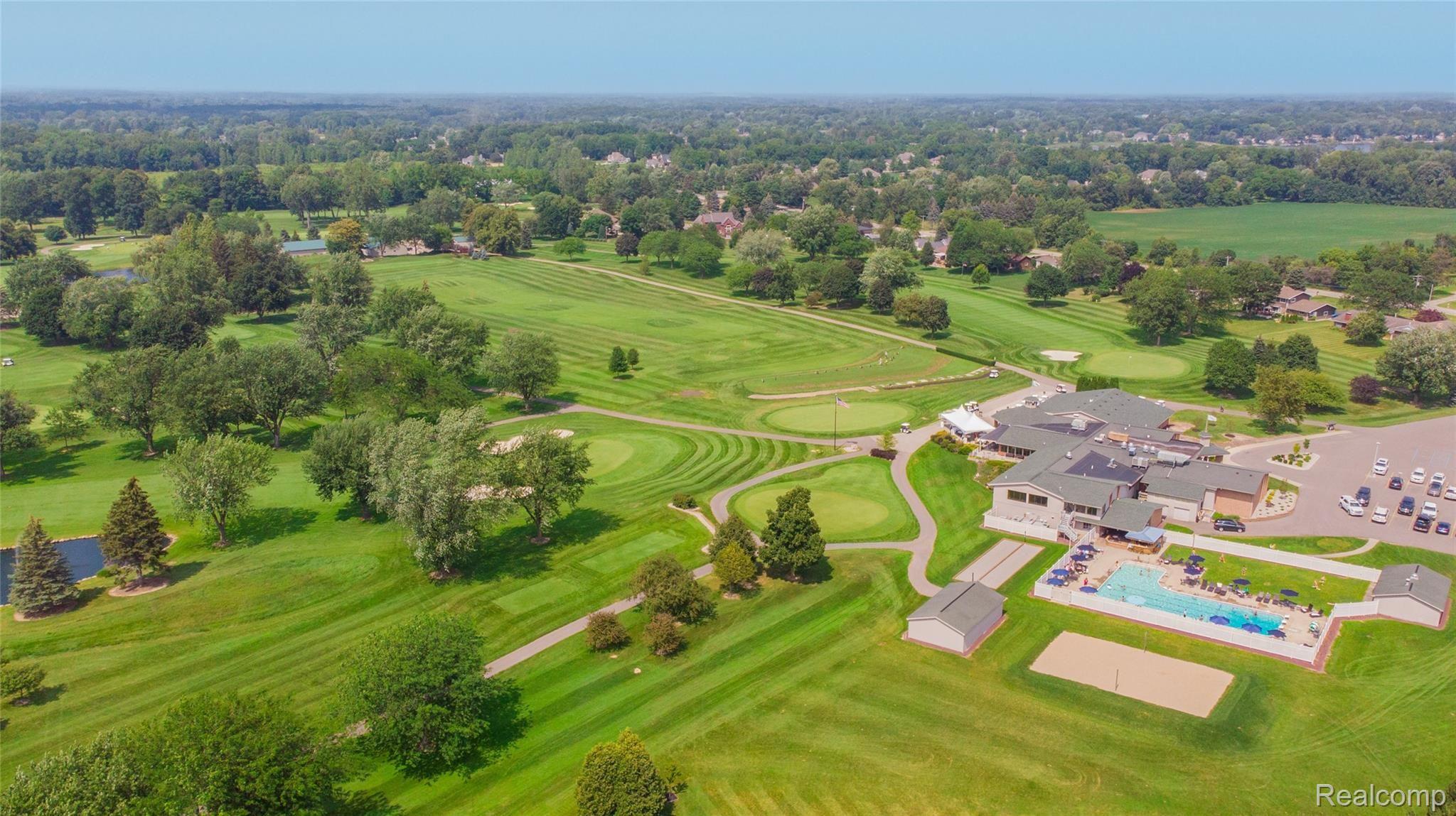 606 East Rolston Road Linden, MI 48451 - Photo 3 of 35 4.jpg