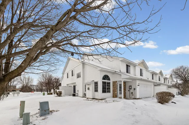 $259,000 | 12668 43rd Street Northeast, St. Michael, MN 55376