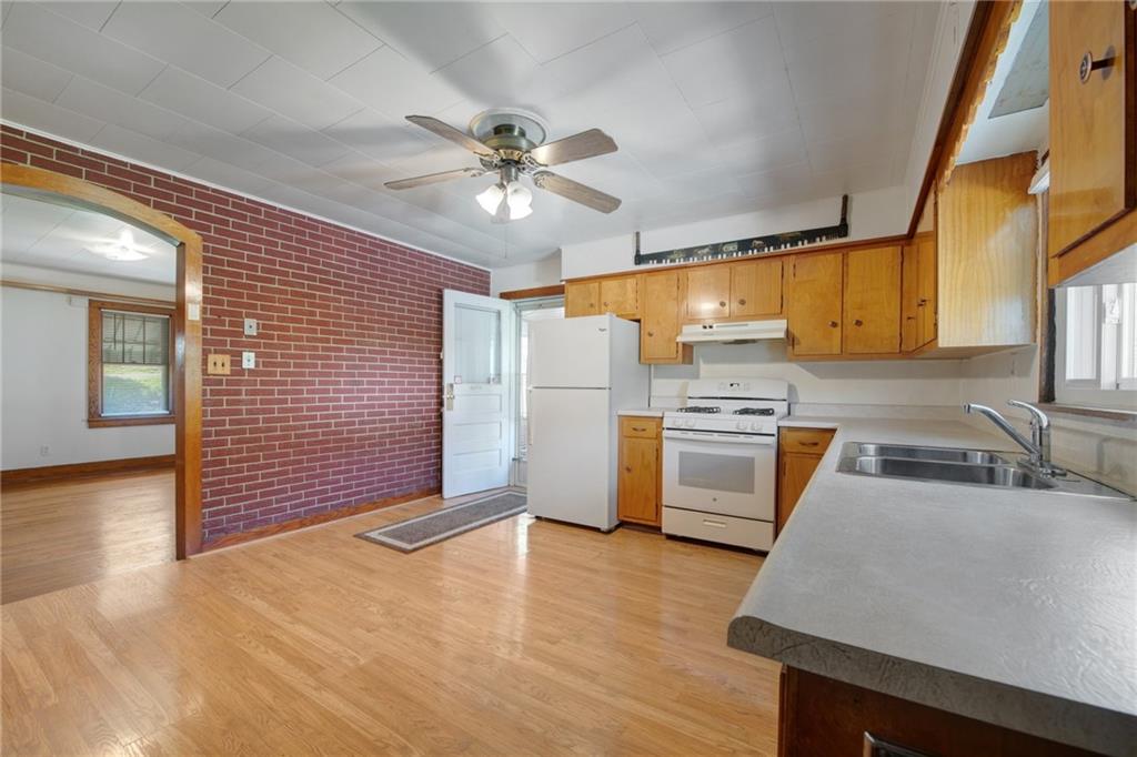 8188 Mentor Road Elizabeth, PA 15037 - Photo 16 of 35 Gallery Image 16
