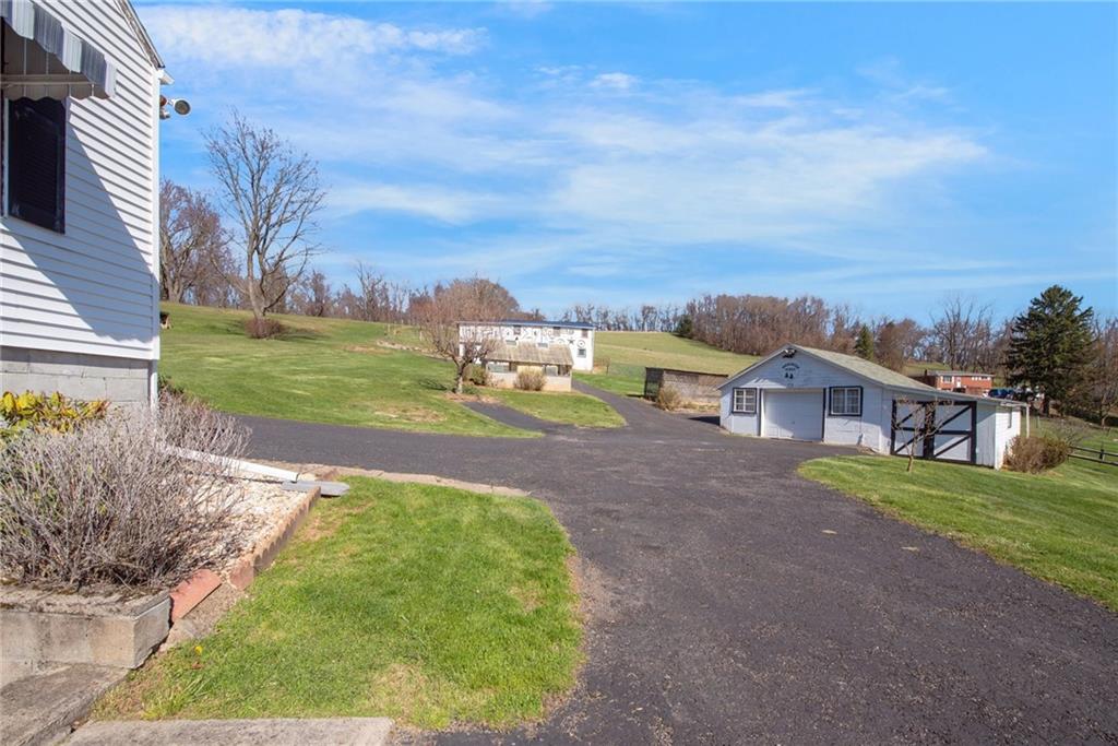 8188 Mentor Road Elizabeth, PA 15037 - Photo 5 of 35 Gallery Image 5