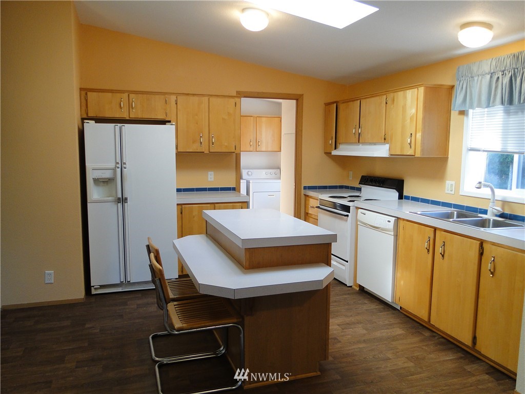 9421 Misery Point Road Northwest Seabeck, WA 98380 - Photo 13 of 25 Gallery Image 13