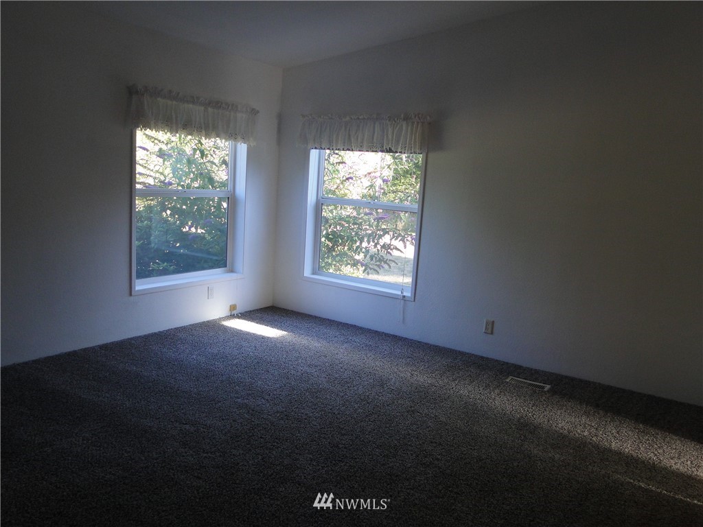 9421 Misery Point Road Northwest Seabeck, WA 98380 - Photo 20 of 25 Gallery Image 20