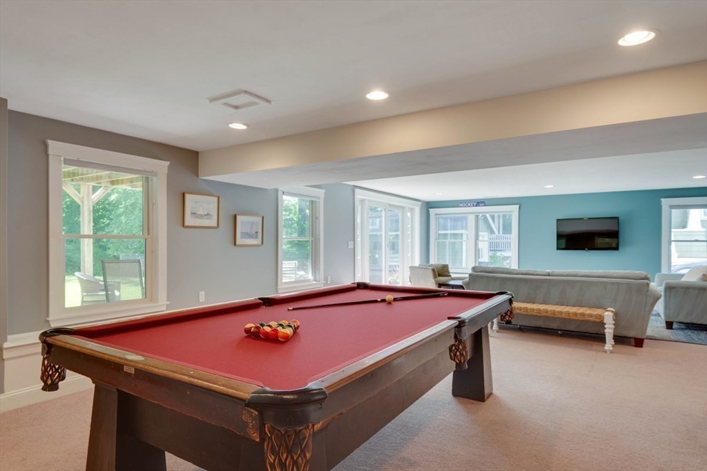 39 Lawton Road Needham, MA 02492 - Photo 33 of 40