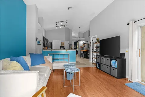 $425,000 | 18944 Twinberry Drive, Tampa, FL 33647