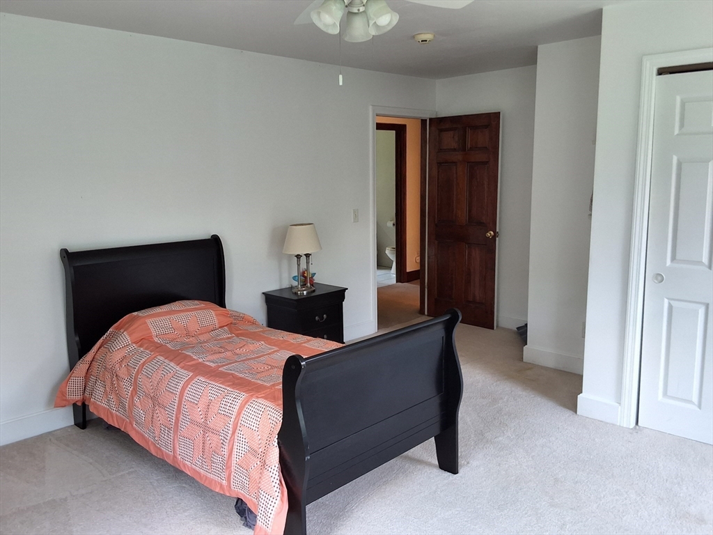 8 Martin Road Brookfield, MA 01506 - Photo 29 of 40
