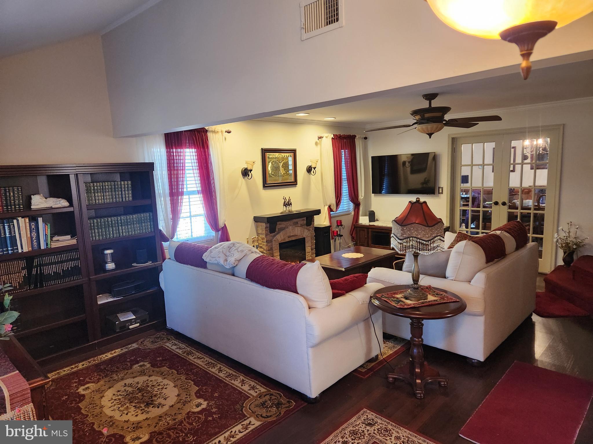5470 Halltown Road Hartly, DE 19953 - Photo 2 of 18 Front door view. Living Room leading 2 Formal DR.