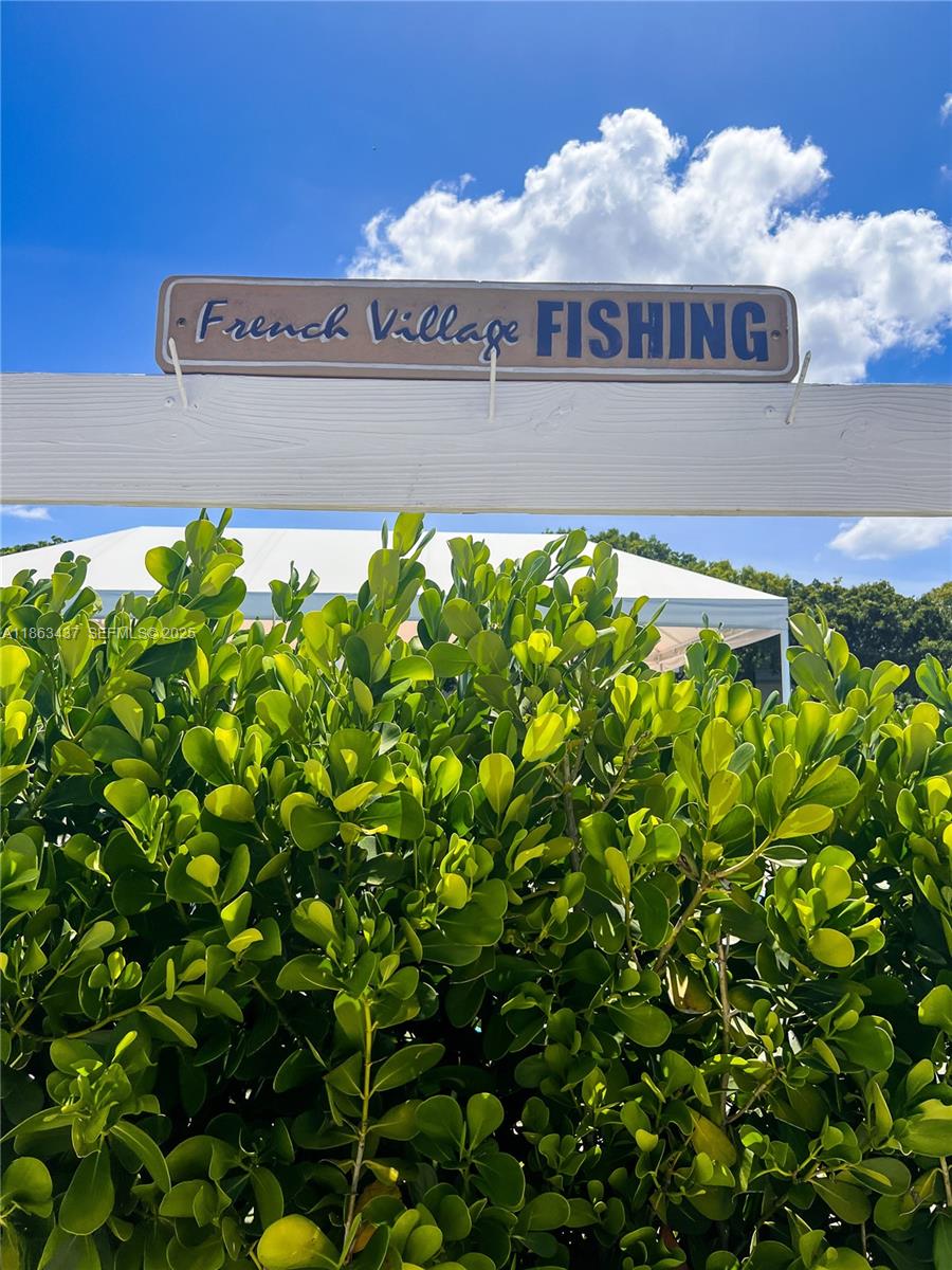 769 Jeffery Street, Unit 2205 Boca Raton, FL 33487 - Photo 30 of 30 a sign that is sitting in front of a building