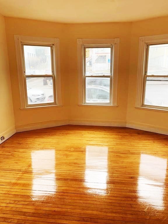 82 Fox Street Worcester, MA 01604 - Photo 12 of 16