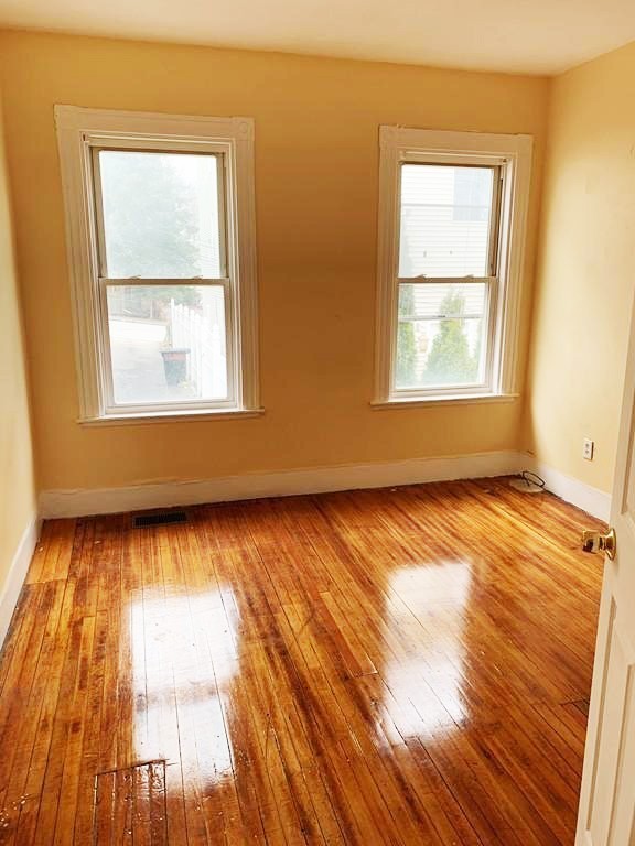 82 Fox Street Worcester, MA 01604 - Photo 9 of 16