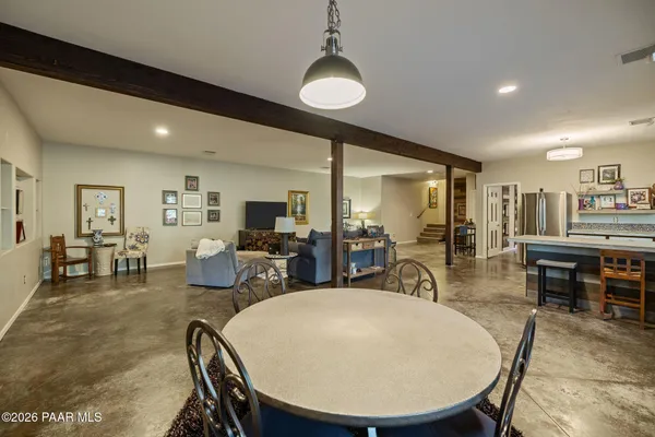 a view of an outdoor space