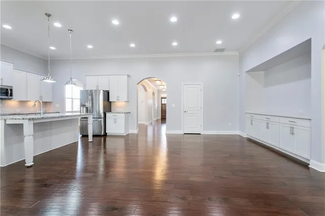 $3,000 | 330 La Perla Drive, Sugar Hill, GA 30518