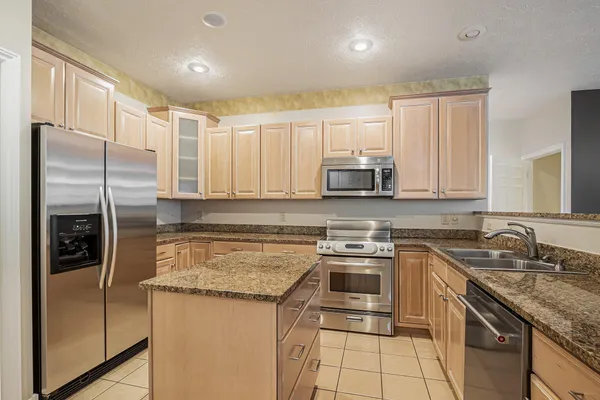 $350,000 | 2669 Hunters Bluff, Kalamazoo, MI 49048