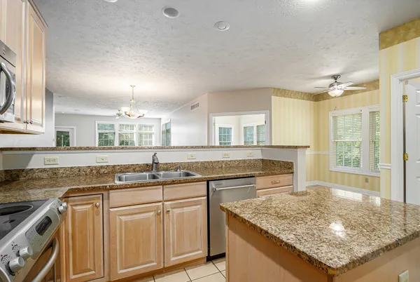 $350,000 | 2669 Hunters Bluff, Kalamazoo, MI 49048