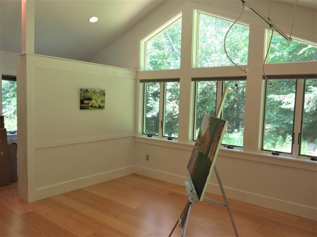 237 Stage Road Cummington, MA 01026 - Photo 8 of 42 Gallery Image 8