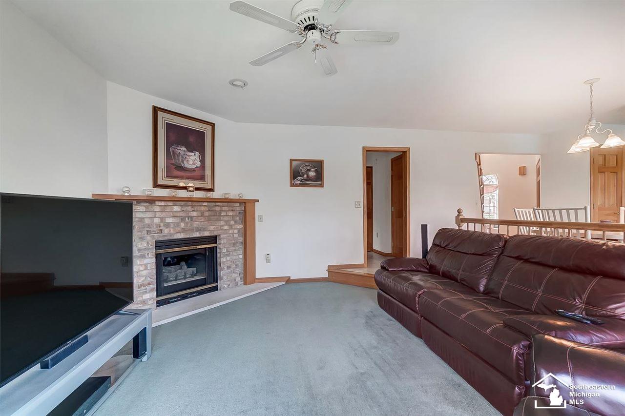 2429 Sandpiper Road Lambertville, MI 48144 - Photo 25 of 51 50071210-24.JPG