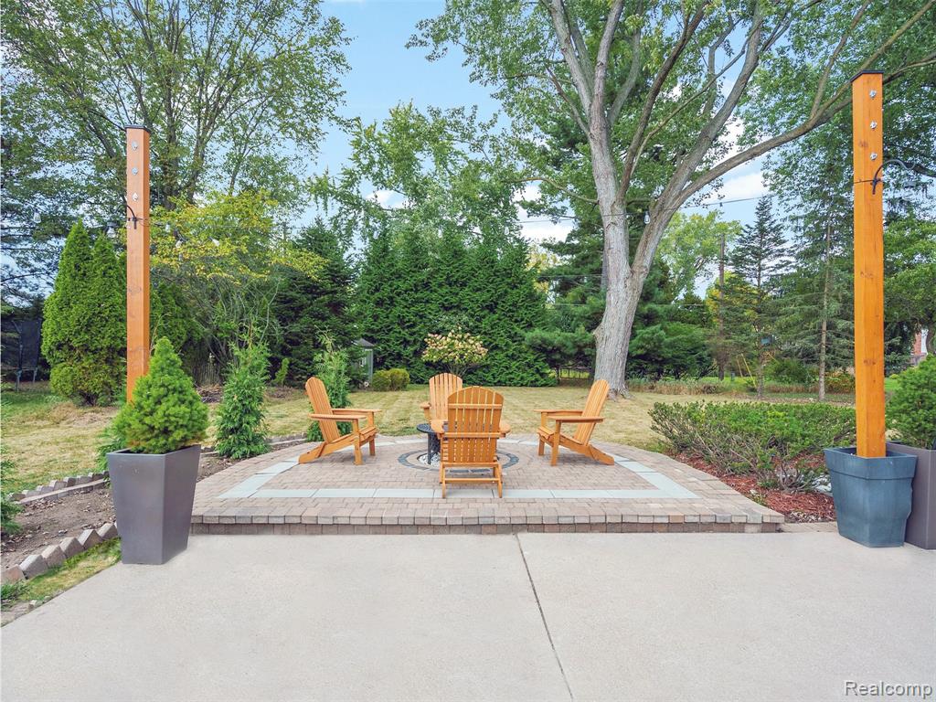 19938 Waltham Road Beverly Hills, MI 48025 - Photo 21 of 31