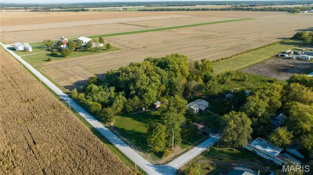 $89,900 | 10970 Cordum Avenue, Gillespie, IL 62033