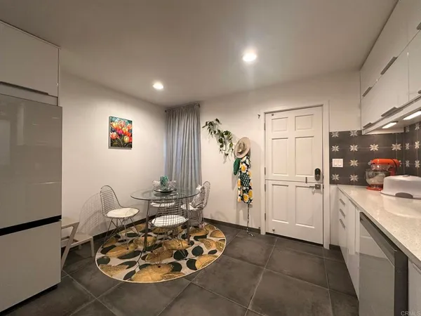 $3,700 | 4043 159th Street, Lawndale, CA 90260