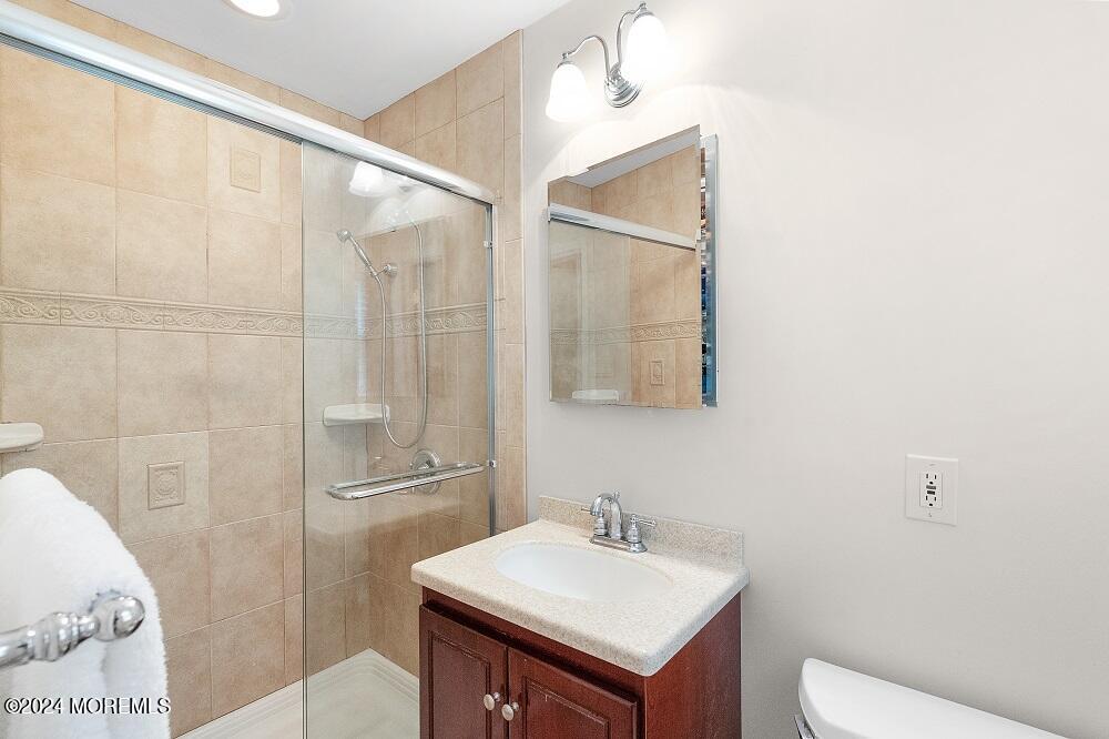 240 Randolph Road Freehold, NJ 07728 - Photo 30 of 41 DSC06041