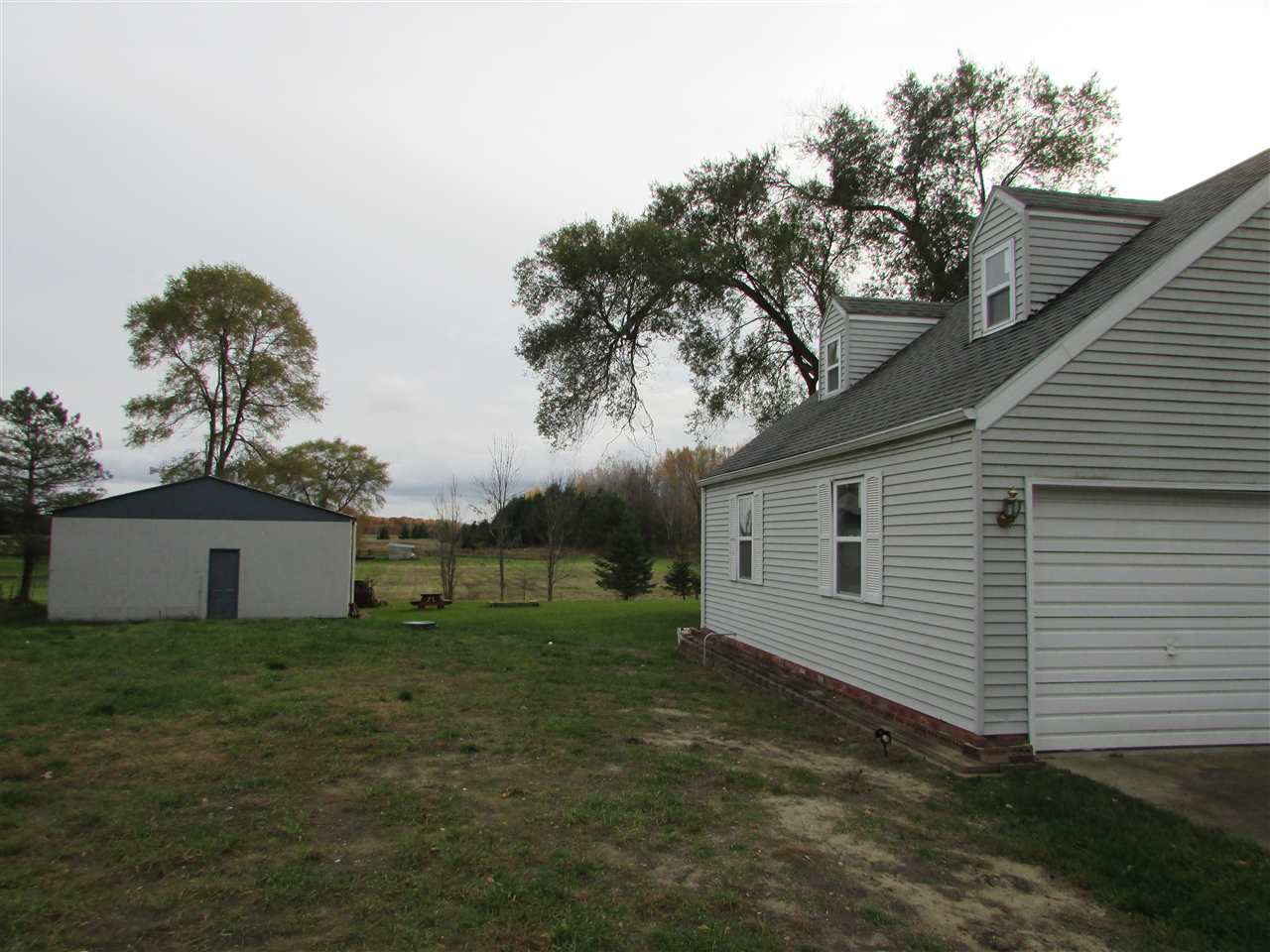 917 West Remus Road Mount Pleasant, MI 48858 - Photo 51 of 61 1881403-50.JPG