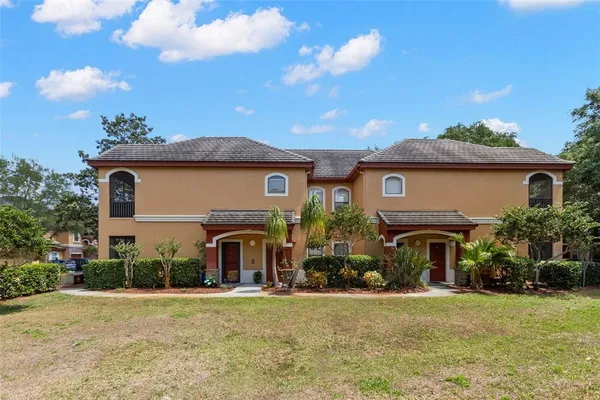 $2,200 | 2200 Tuscany Trace, Unit 15, Palm Harbor, FL 34683