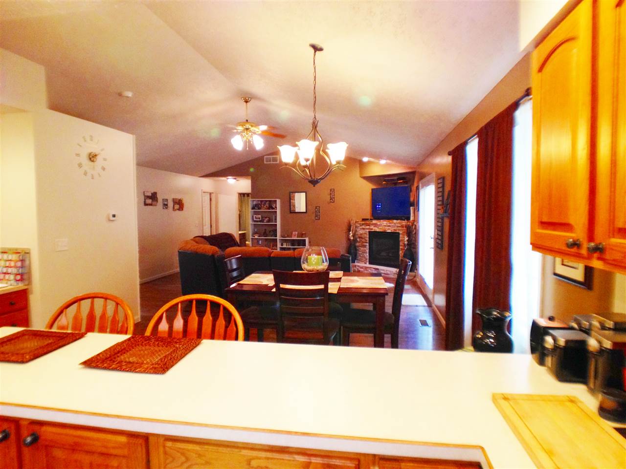 4500 Bell Road Newburgh, IN 47630 - Photo 6 of 30 Gallery Image 6